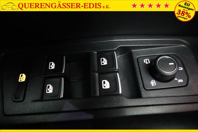 Volkswagen T-Roc Style 1.5 TSI DSG Black Style, AHK, IQ.Light, 19-Zoll, easyOpen, Navi 