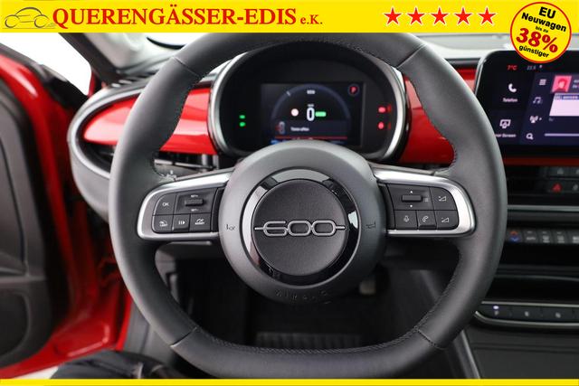 Fiat 600e 115 kW Red 115kWh, LED, APP-Connenct, 1-Hand 