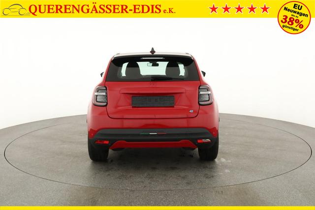 Fiat 600e 115 kW Red 115kWh, LED, APP-Connenct, 1-Hand 
