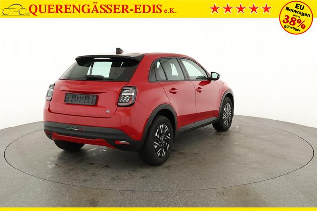 Fiat 600e 115 kW Red 115kWh, LED, APP-Connenct, 1-Hand 