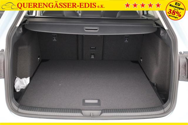 Volkswagen Golf 1.5 TSI 110 kW VIII Variant Life Facelift, AHK, easyOpen, Kamera, 3-J Garantie 