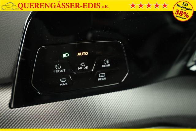 Volkswagen Golf 2.0 TSI 195 kW GTI VIII DSG, Navi, Side, Matrix, Kamera, Winter, 19-Zoll 