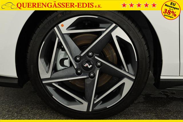 Hyundai i30 N Line 1.5 T-GDI DCT Fastback N-LINE, Navi, 18-Zoll, Kamera, LED, Winter 