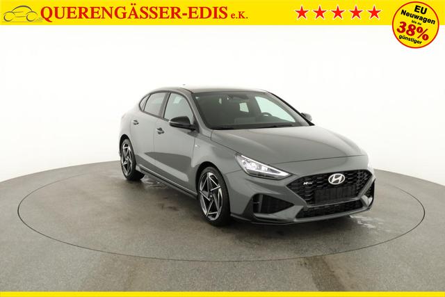 Hyundai i30 N Line 1.5 T-GDI DCT Fastback N-LINE, Navi, 18-Zoll, Kamera, LED, Winter 