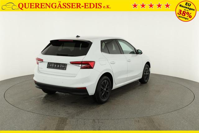 Skoda Fabia Selection 1.0 TSI DSG Selection, 15-Zoll schwarz, Winter, Ladeboden 