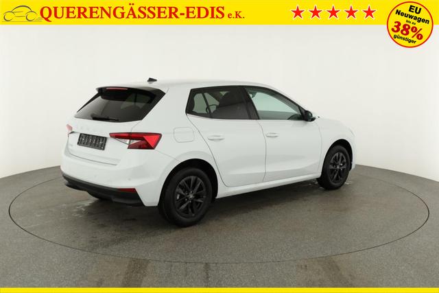 Skoda Fabia Selection 1.0 TSI DSG Selection, 15-Zoll schwarz, Winter, Ladeboden 