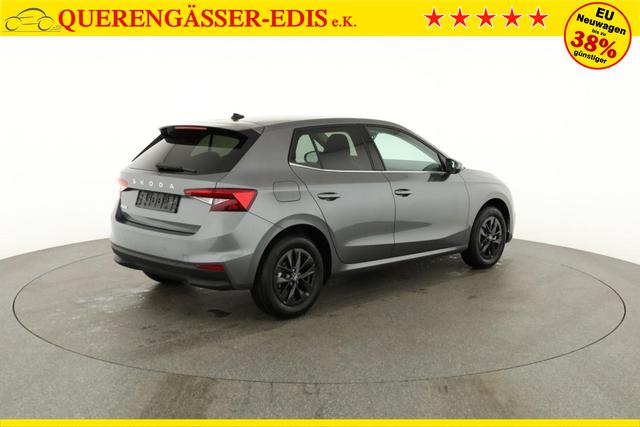 Skoda Fabia Selection 1.0 TSI DSG Selection, 15-Zoll schwarz, Winter, Ladeboden 