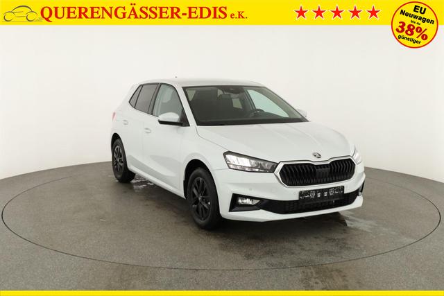 Skoda Fabia Selection 1.0 TSI DSG Selection, KESSY, Kamera, 15-Zoll schwarz, Winter, Ladeboden 