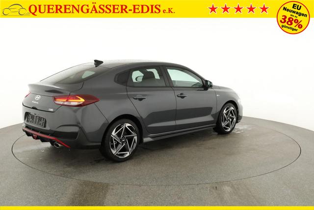 Hyundai i30 N Line 1.5 T-GDI DCT Fastback N-LINE, Navi, 18-Zoll, Kamera, LED, Winter 