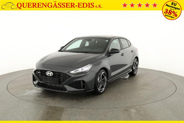 Hyundai i30 N Line 1.5 T-GDI DCT Fastback N-LINE, Navi, 18-Zoll, Kamera, LED, Winter 