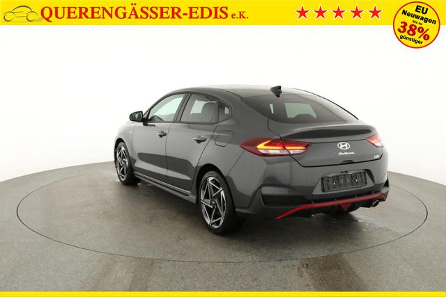 Hyundai i30 N Line 1.5 T-GDI DCT Fastback N-LINE, Navi, 18-Zoll, Kamera, LED, Winter 