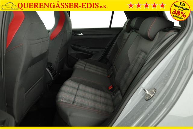 Volkswagen Golf 2.0 TSI 195 kW GTI VIII DSG Black Style, Pano, Navi, Side, Matrix, AreaView, Winter, 19-Zoll 