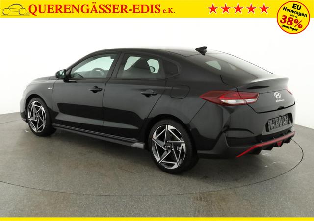 Hyundai i30 N Line 1.5 T-GDI DCT Fastback N-LINE, Navi, 18-Zoll, Kamera, LED, Winter 