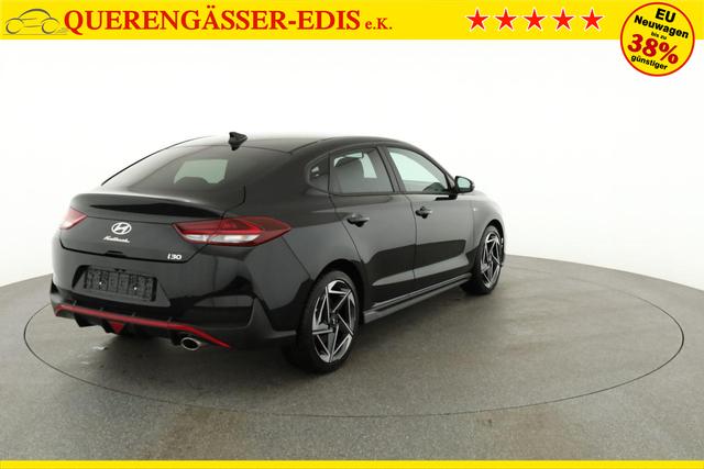 Hyundai i30 N Line 1.5 T-GDI DCT Fastback N-LINE, Navi, 18-Zoll, Kamera, LED, Winter 