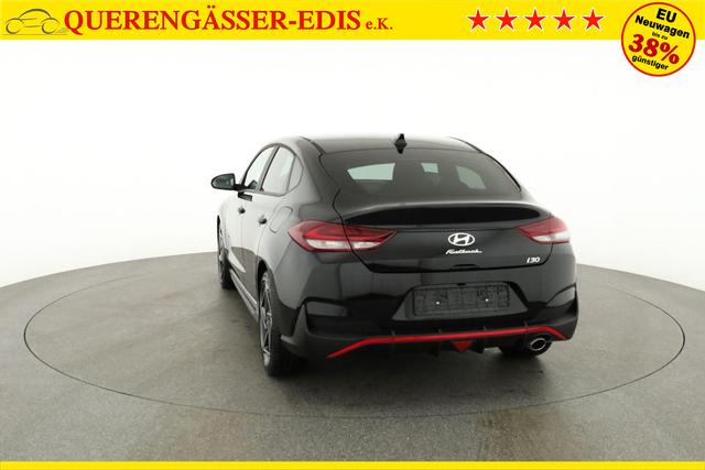 Hyundai i30 N Line 1.5 T-GDI DCT Fastback N-LINE, Navi, 18-Zoll, Kamera, LED, Winter 