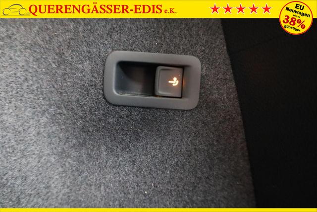 Skoda Karoq Selection 2.0 TDI DSG Selection, AHK, LED, Kamera, el. Klappe, 18-Zoll 