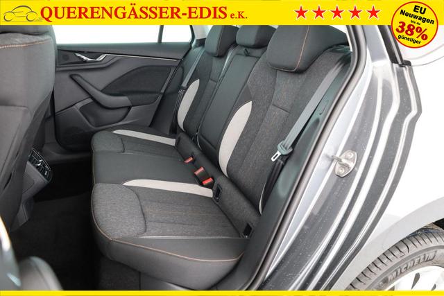 Skoda Kamiq Selection 1.0 TSI DSG 130 Jahre, AHK, LED, Side, ACC, Kamera, el. Klappe, Winter, 17-Zoll 