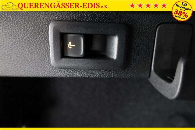 Skoda Kamiq Selection 1.0 TSI DSG 130 Jahre, AHK, LED, Side, ACC, Kamera, el. Klappe, Winter, 17-Zoll 