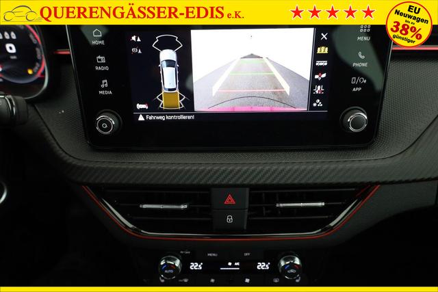 Skoda Kamiq Monte Carlo 1.5 TSI DSG Carlo, Pano, AHK, IQ.Light, Side, Kamera, Winter, 17-Zoll 