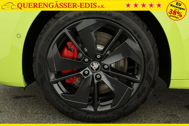 Skoda Octavia Combi 2.0 TSI 195 kW RS DSG, AHK, Navi, Matrix, Side, Winter, 5 J.-Garantie 
