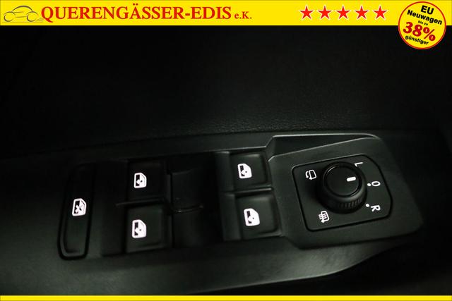Volkswagen T-Cross 1.5 TSI 110 kW Life DSG Life, LED, Kamera, Side, ACC, Winter, sofort 