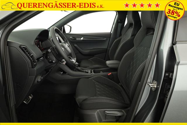 Skoda Karoq Sportline 1.5 TSI DSG Sportline, AHK, Navi, CANTON, Matrix, AreaView, Side, Kamera, el. Klappe, FS-beheizbar 