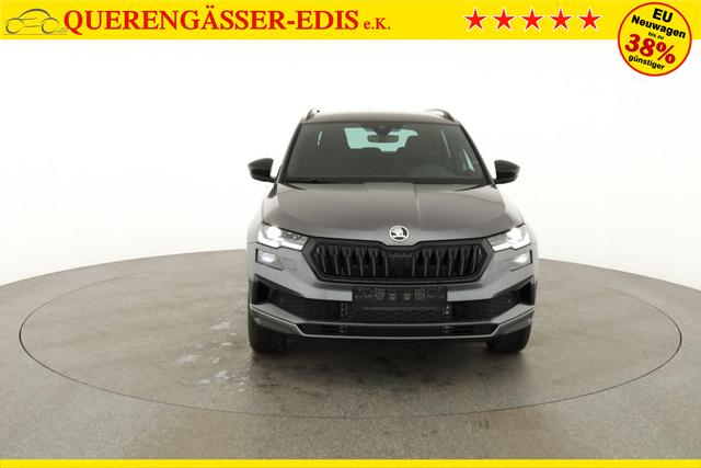 Skoda Karoq Sportline 1.5 TSI DSG Sportline, AHK, Navi, CANTON, Matrix, AreaView, Side, Kamera, el. Klappe, FS-beheizbar 