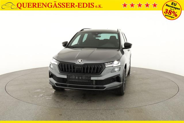 Skoda Karoq Sportline 1.5 TSI DSG Sportline, AHK, Navi, CANTON, Matrix, AreaView, Side, Kamera, el. Klappe, FS-beheizbar 