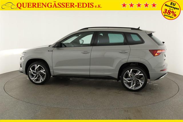 Skoda Karoq Sportline 1.5 TSI DSG Sportline, Pano, AHK, Navi, CANTON, Matrix, AreaView, Side, FS-beheizbar, 19-Zoll 