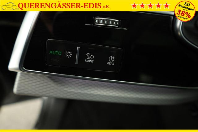 Audi Q8 50 TDI quattro qu S-LINE, Standheizung, HuD, Luft, Pano, B&O, 23-Zoll, AHK, Leder, AreaView, Optik schwarz 