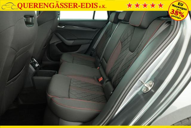 Skoda Octavia Combi 2.0 TSI 195 kW RS DSG, AHK, Navi, Matrix, Side, Winter, 5 J.-Garantie 