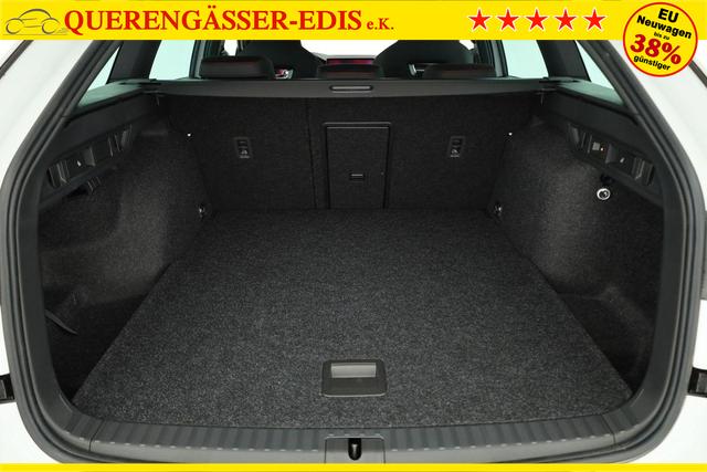 Skoda Octavia Combi 2.0 TSI 195 kW RS DSG, AHK, Navi, Matrix, Side, Winter, 5 J.-Garantie 