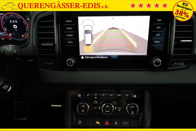 Skoda Karoq Sportline 4x4 2.0 TSI DSG Sportline, Pano, AHK, Navi, Matrix, Side, Winter, 5 J.-Garantie 