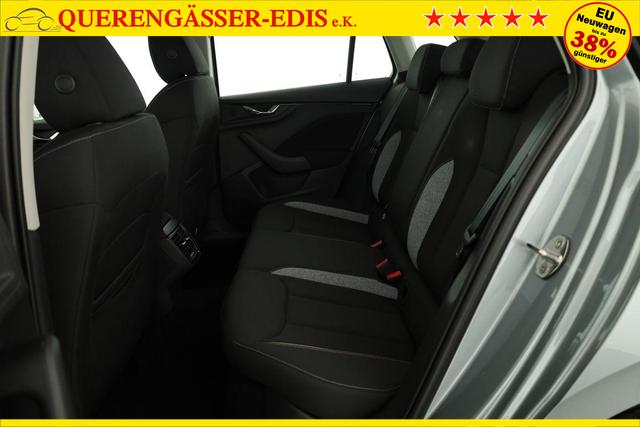 Skoda Kamiq Selection 1.5 TSI Selection, AHK, LED, Kamera, Ladeboden, Winter, 16-Zoll 
