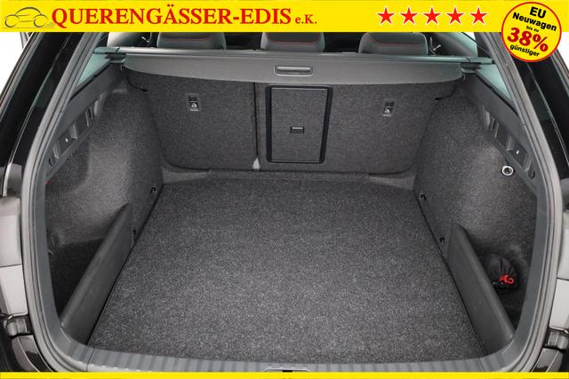 Skoda Octavia Combi 2.0 TSI 195 kW RS DSG, AreaView, Pano, AHK, Navi, Matrix, Side, Winter 