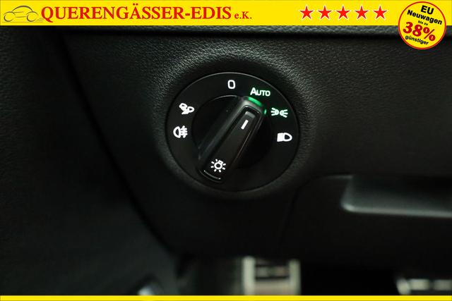 Skoda Karoq Sportline 4x4 2.0 TSI DSG Sportline, Pano, AHK, Navi, Matrix, Side, Winter, 5 J.-Garantie 