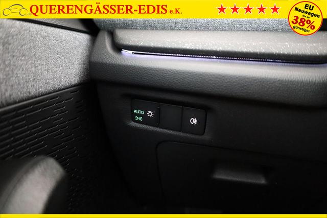 Skoda Octavia Combi 1.5 TSI 110 kW Selection Selection, AHK, LED, Side, ACC, Kamera, 17-Zoll 