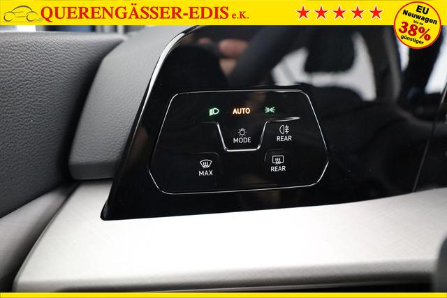 Volkswagen Golf Variant 1.5 eTSI 110 kW Life VIII DSG Life, easyOpen, Kamera, LED, Side, Winter, 3 J.-Garantie 