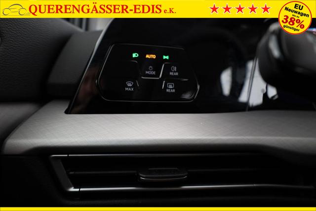 Volkswagen Golf Variant 1.5 eTSI 110 kW Life VIII DSG Life, AHK, easyOpen, Kamera, LED, Side, 3 J.-Garantie 