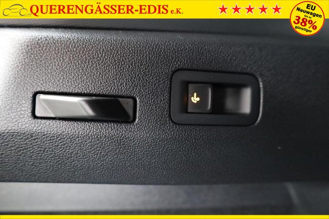 Volkswagen T-Roc 1.5 eTSI 110 kW R-Line DSG Black, AHK, IQ.Light, Kamera, el. Klappe, 19-Zoll 