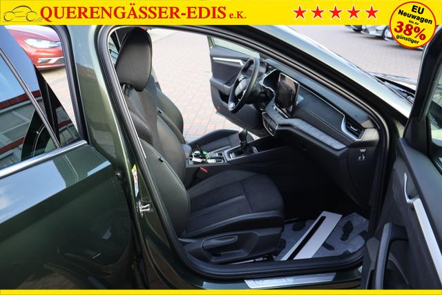 Skoda Octavia Combi 1.5TSI ACT "130LET Premium" *5J G:*AHK*Navi*el.HK*Matrix* 