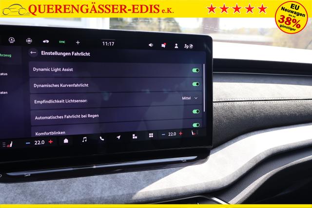 Skoda Octavia Combi 1.5TSI ACT mHEV DSG "Dynamic-CZ" *Matrix*AHK*ACC*NAVI* 