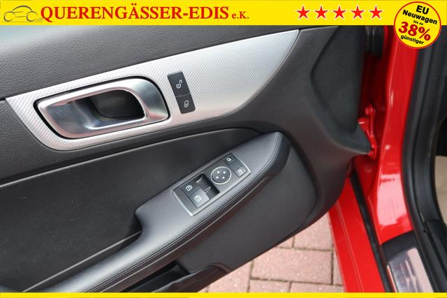 Mercedes-Benz SLC-Klasse SLC 180 Roadster 9 G-Tronic 