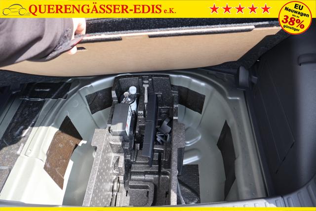 Skoda Fabia 1.0TSI "Dynamic" *Kessy*Kam*SHK+LKH*LED*Temp* 
