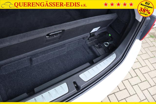 BMW 3er Touring 320i F31 