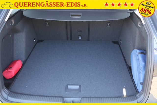 Volkswagen Golf Variant 1.5 TSI "People-CZ" 