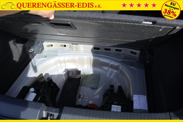 Volkswagen T-Roc 1.5TSI OPF ACT DSG "United" 