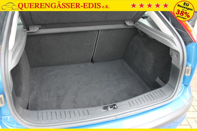 Ford Focus 2.0 "Titanium" 