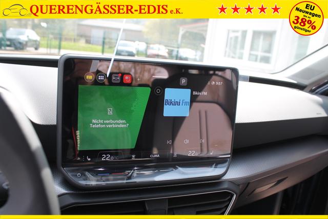 Seat Leon Sportstourer ST 1.5 eTSI DSG "Style" *AHK*PLA+Kam*SHZ*ACC* 
