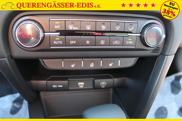 Kia Ceed 1.5T-GDi DCT "Vision" *NAVI*2 Z Klima*SHZ*LKH* 
